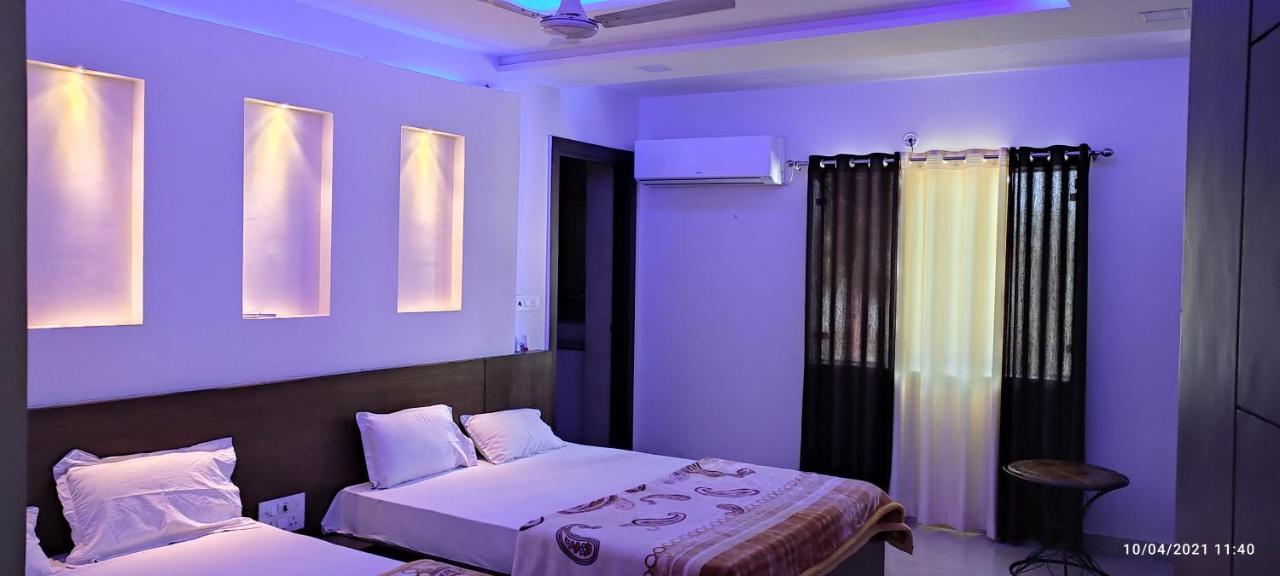 Taj Castle A Boutique Homestay Агра Екстер'єр фото