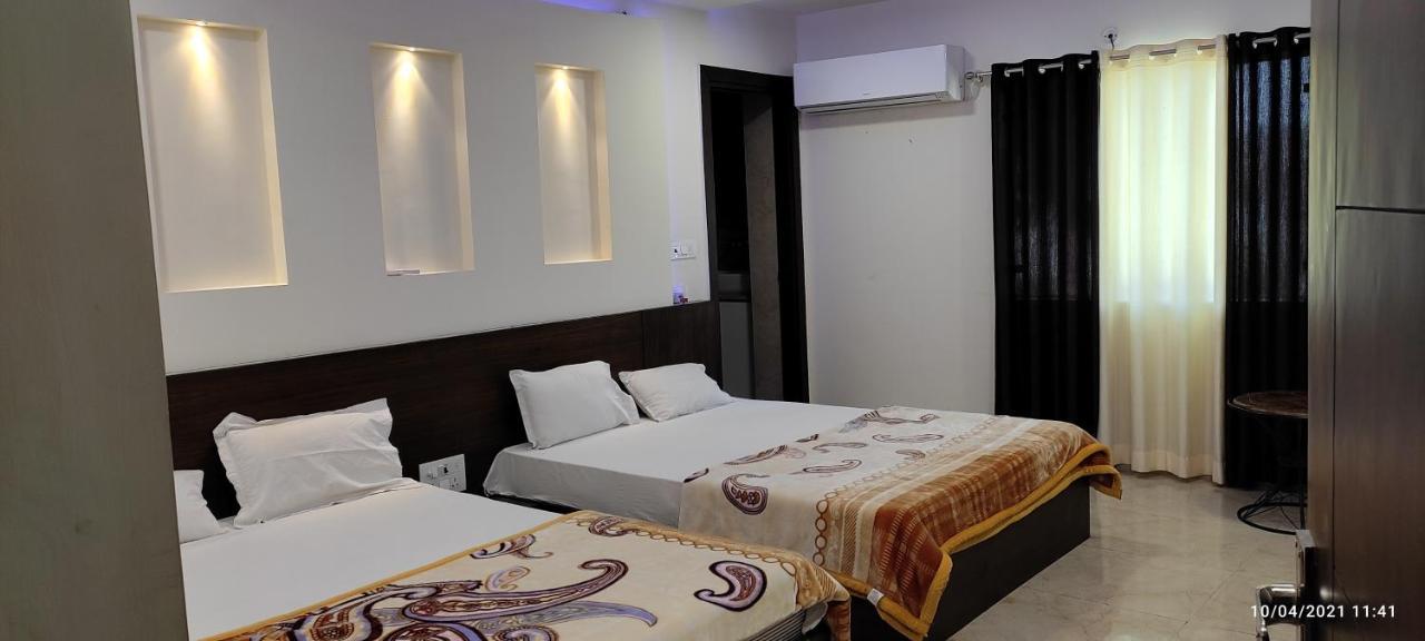 Taj Castle A Boutique Homestay Агра Екстер'єр фото
